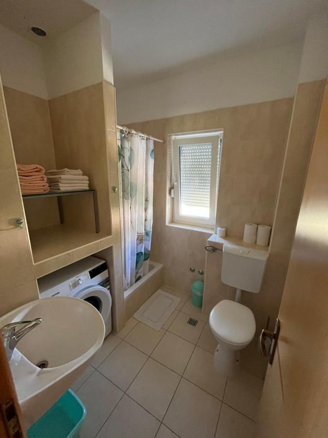 Oasis Of Peace Apartment Omiš Esterno foto