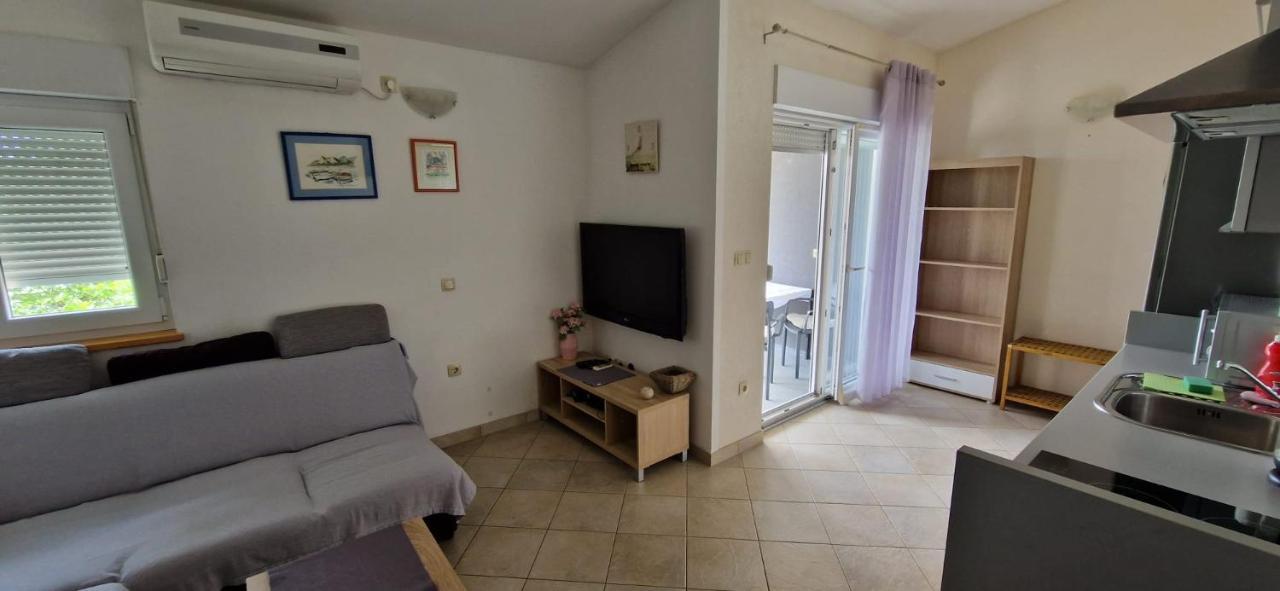 Oasis Of Peace Apartment Omiš Esterno foto