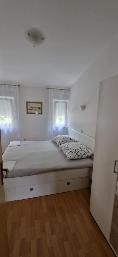 Oasis Of Peace Apartment Omiš Esterno foto