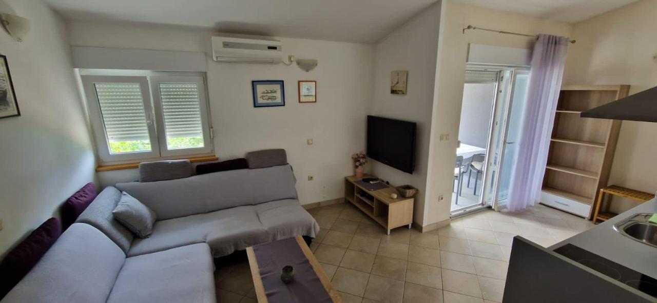 Oasis Of Peace Apartment Omiš Esterno foto